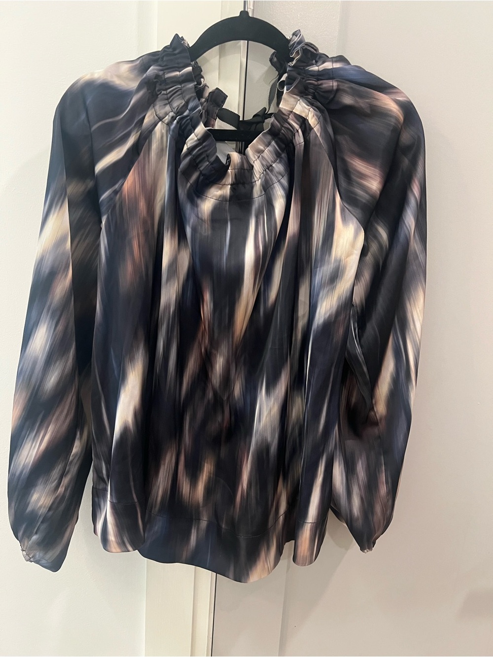 Woven Abstract-Print Long-Sleeve Women's Top in Multi-Color